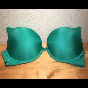 Victoria’s Secret bra